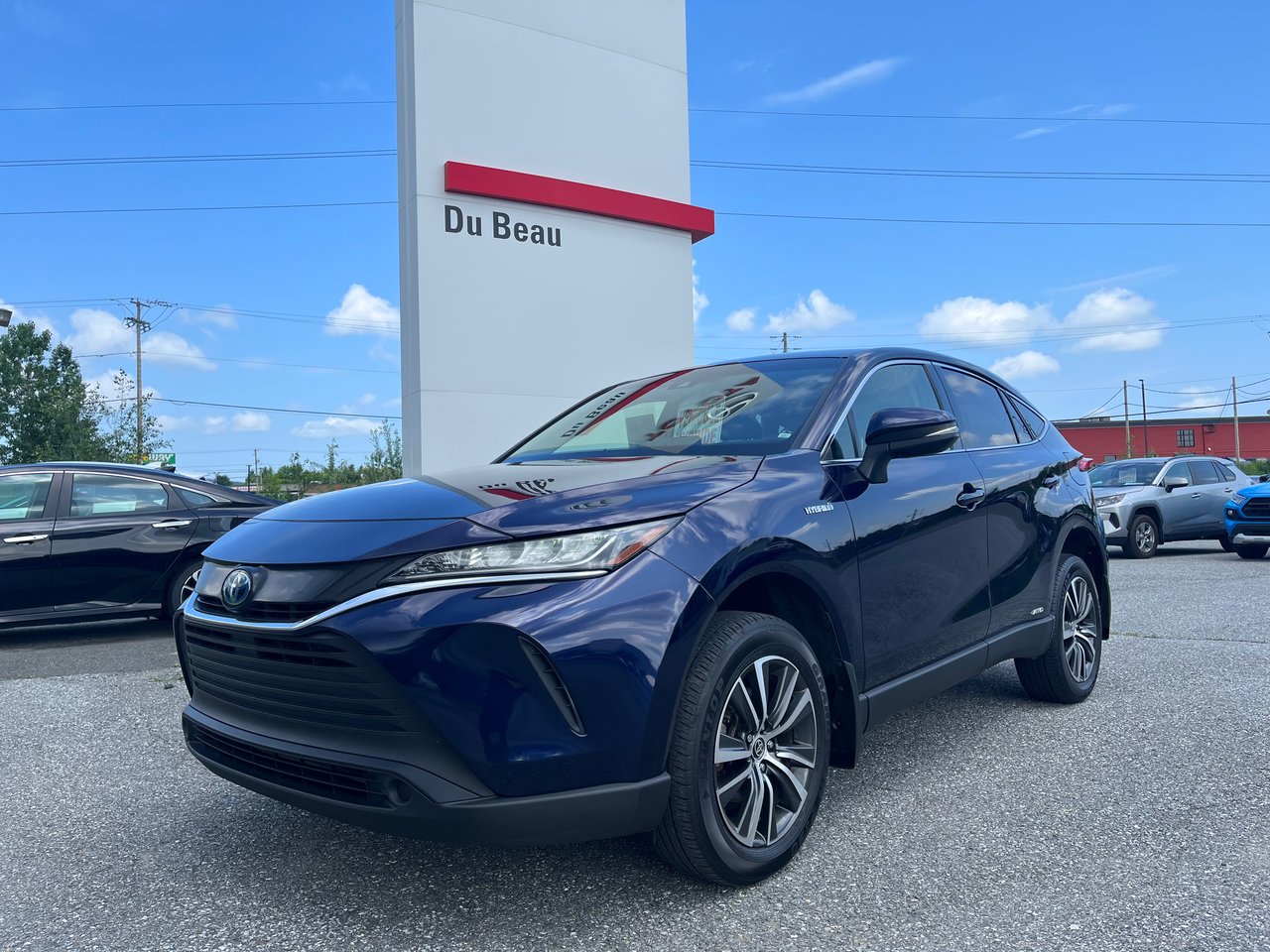 Used and pre-owned Toyota Venza for sale | Otogo