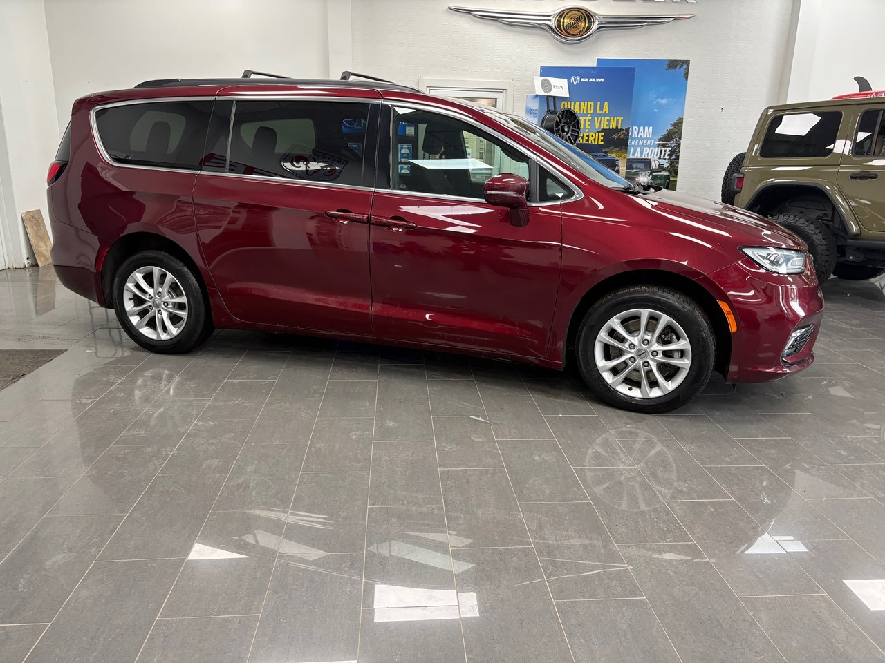 2022 Chrysler Pacifica