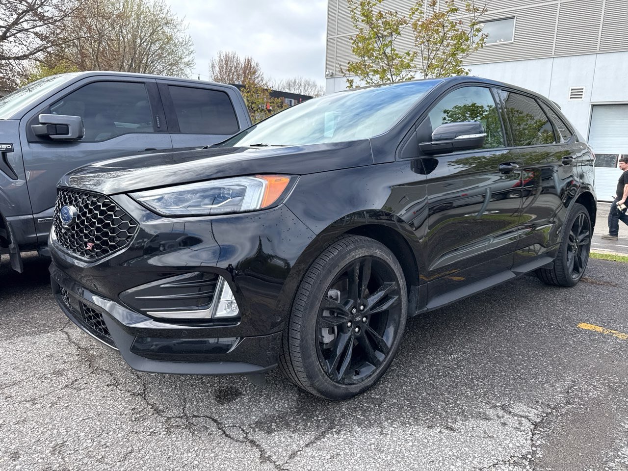 Ford Edge ST AWD 2.7L V6 AWD 2024-0