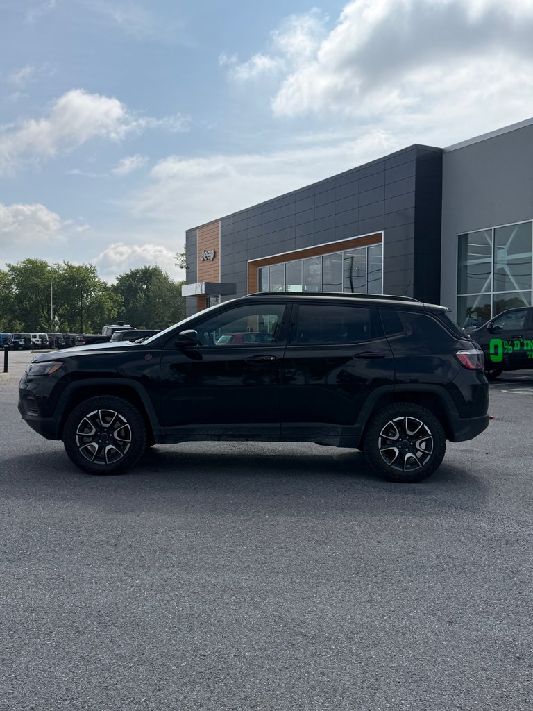 Jeep Compass Trailhawk 2025-11