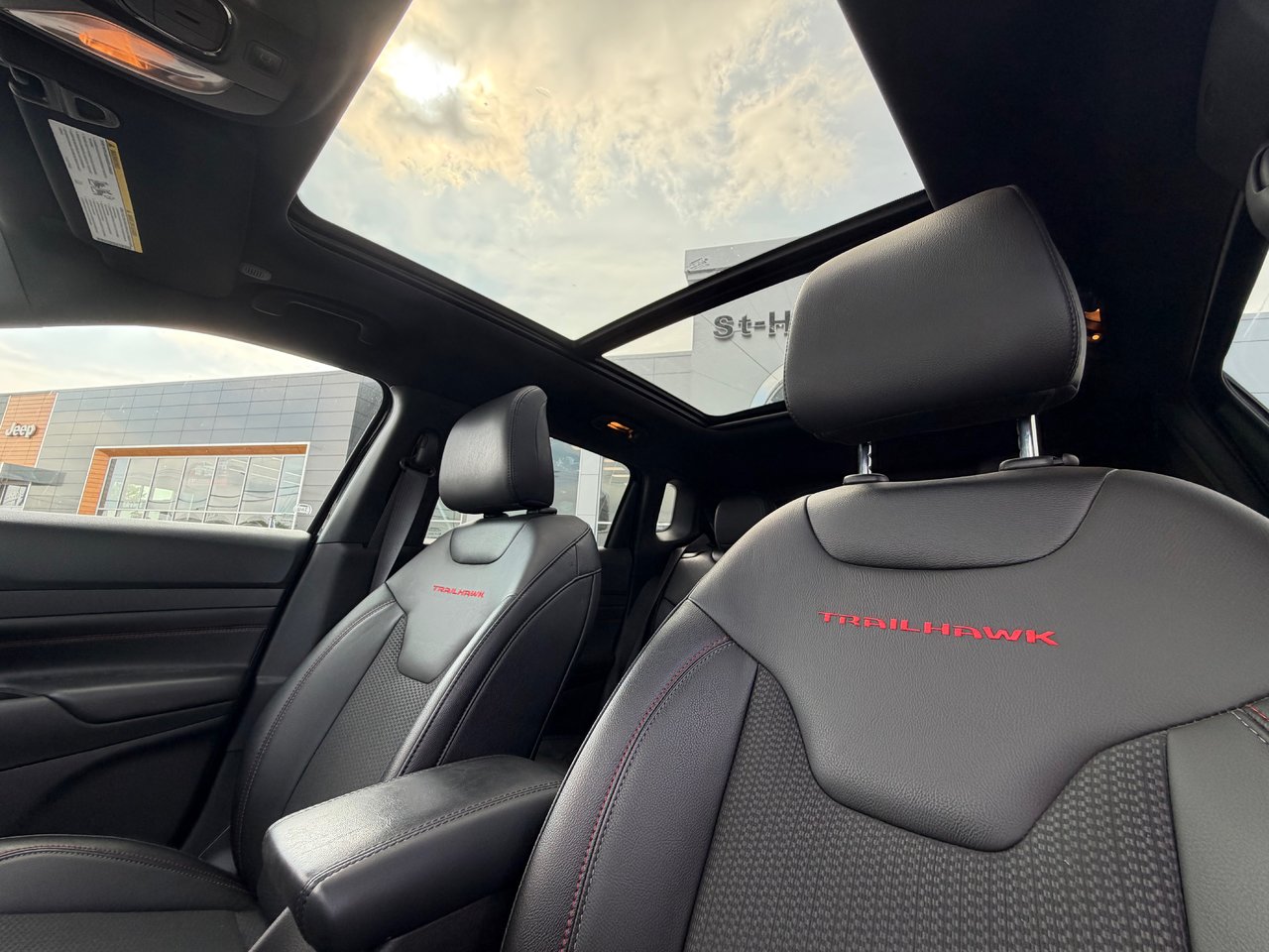 Jeep Compass Trailhawk 2025-13