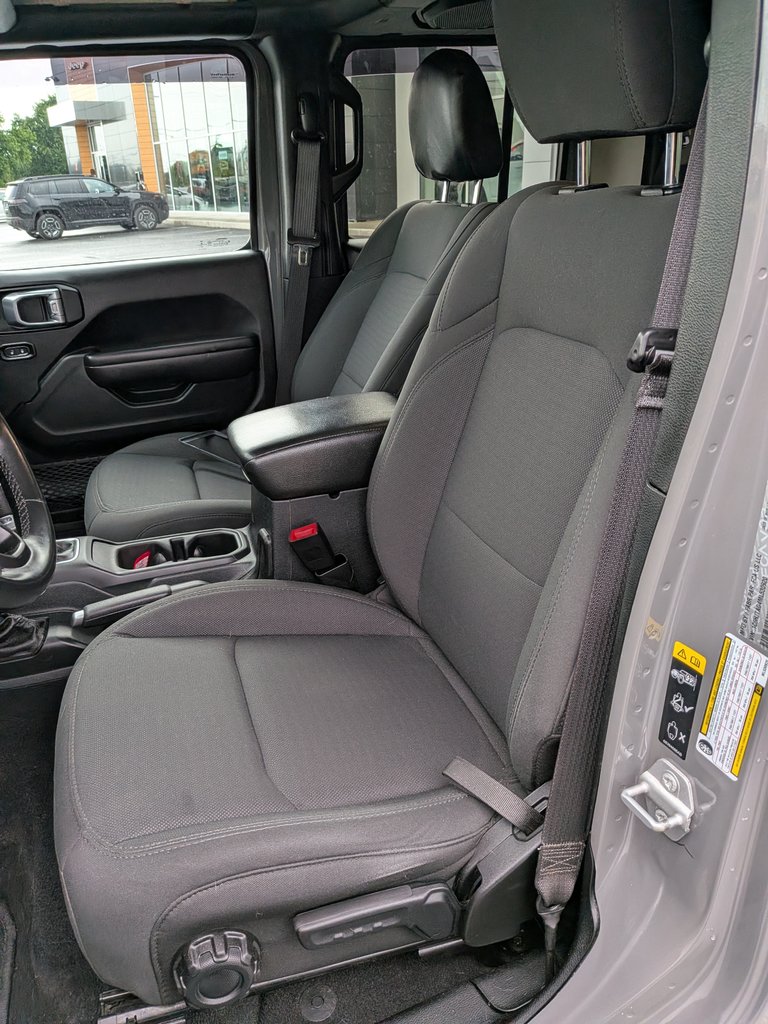 2021 Jeep Gladiator Sport S-12