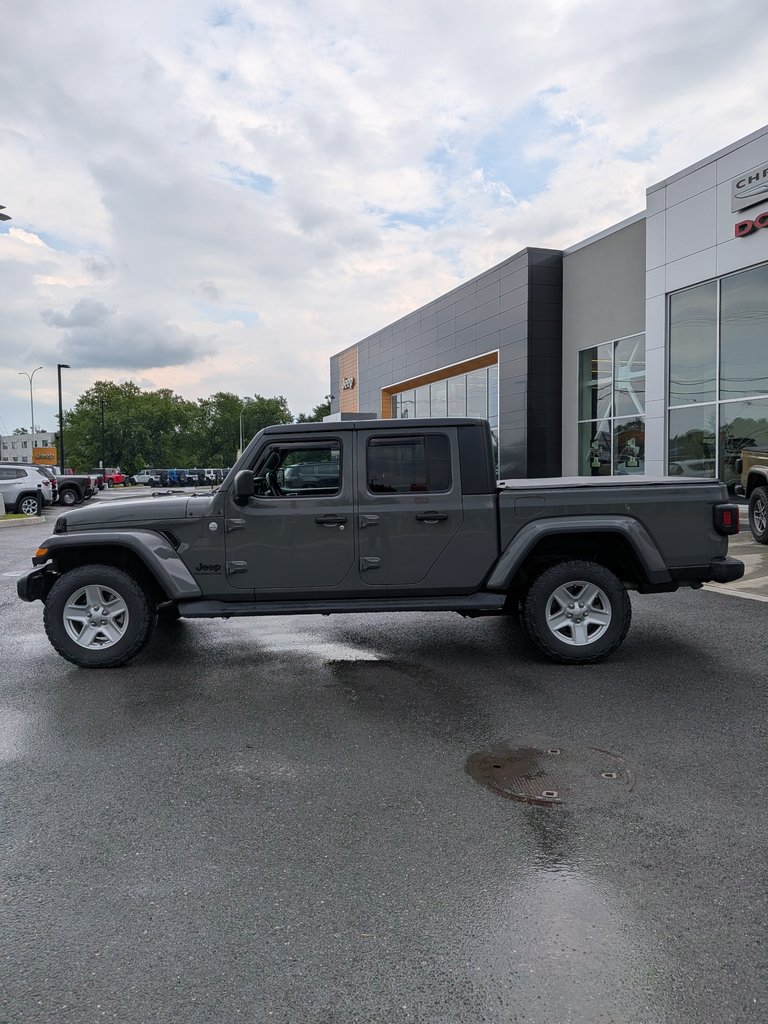 2021 Jeep Gladiator Sport S-2