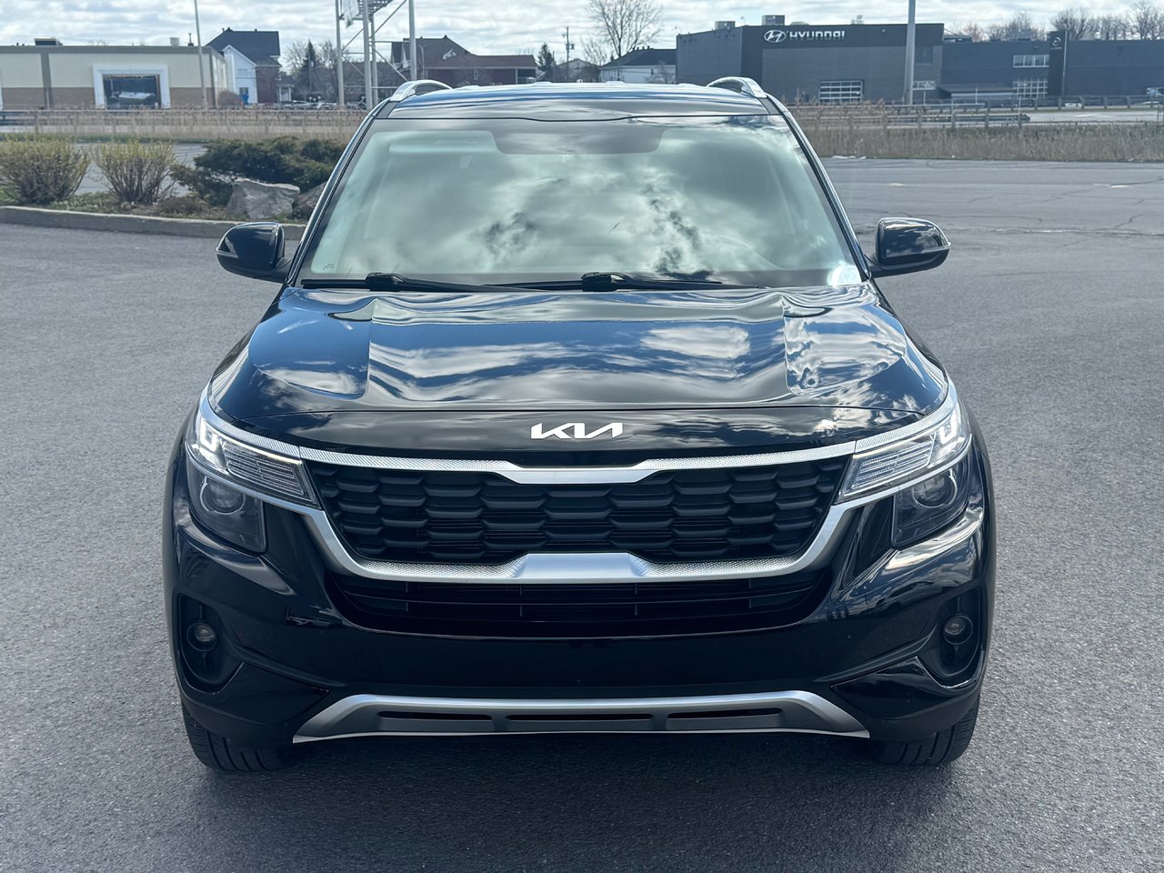 2022 Kia Seltos LX-1