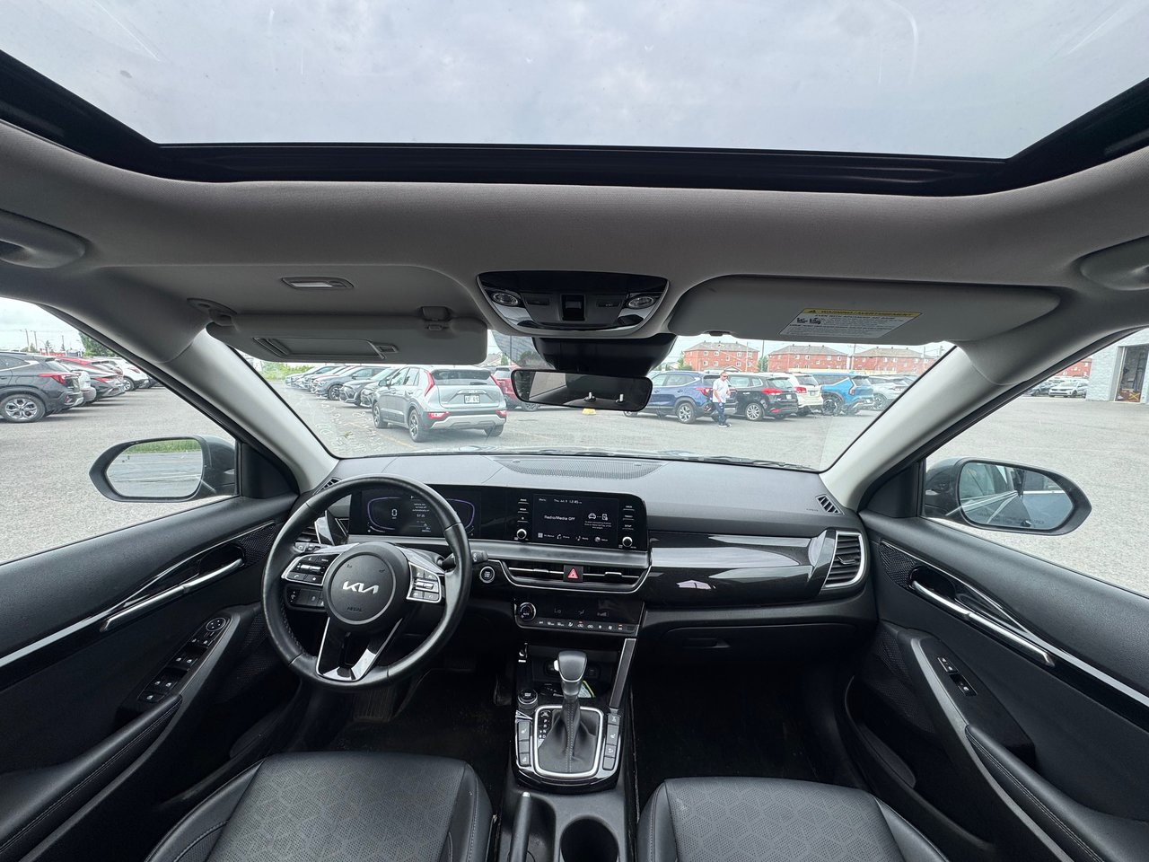 Kia Seltos EX 2025-5