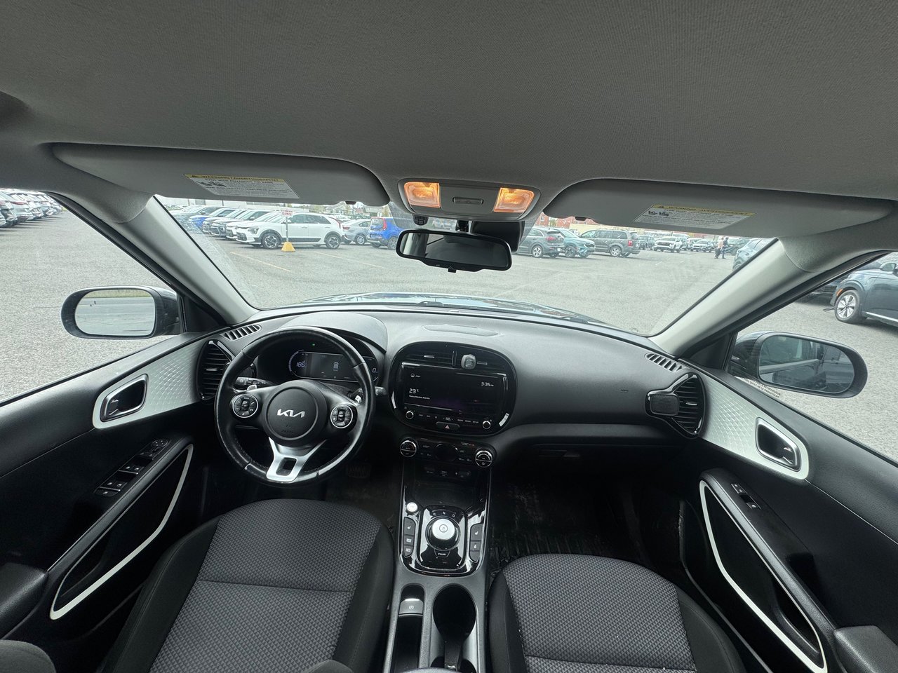 2022 Kia Soul EV EV Premium-6