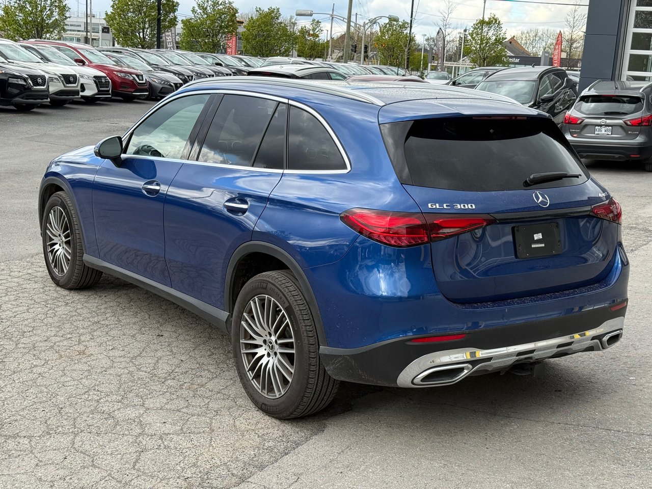 2024 Mercedes-Benz GLC 300-7