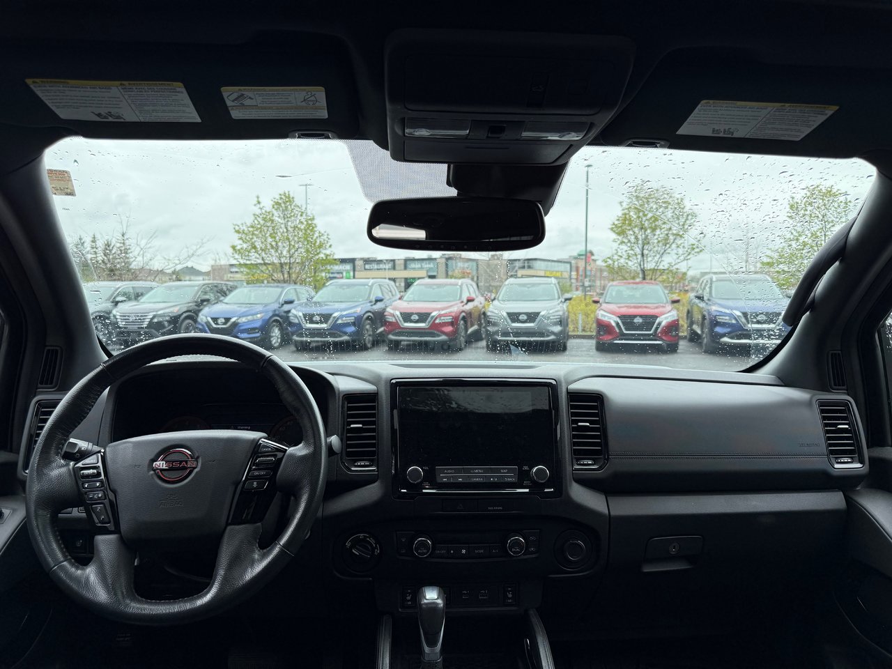 2022 Nissan Frontier PRO-4X-12