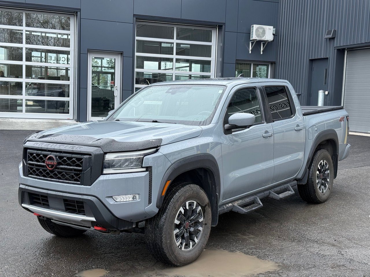 2022 Nissan Frontier PRO-4X-0