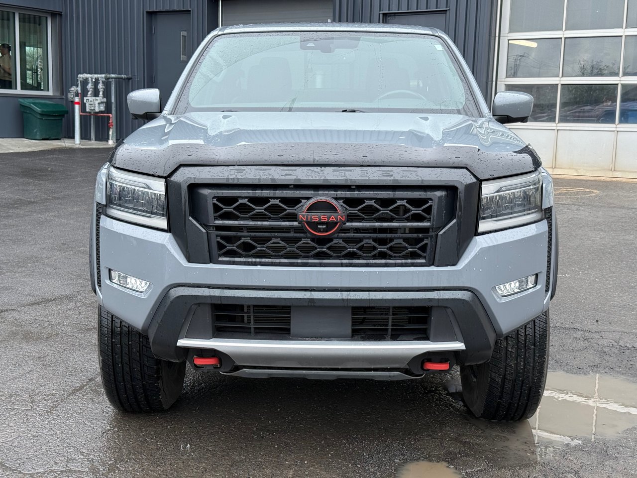 2022 Nissan Frontier PRO-4X-2
