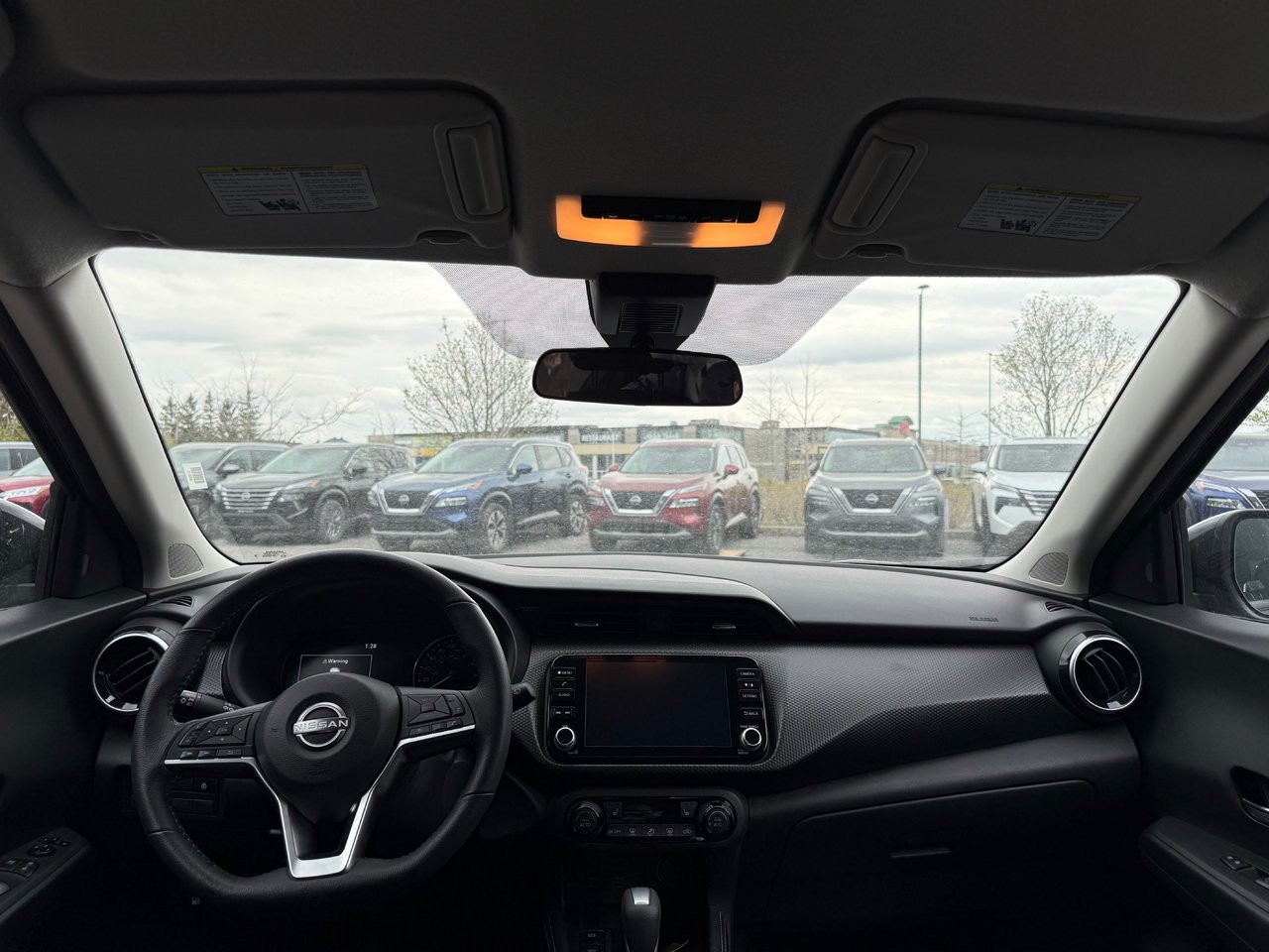 2025 Nissan Kicks Play SV-9