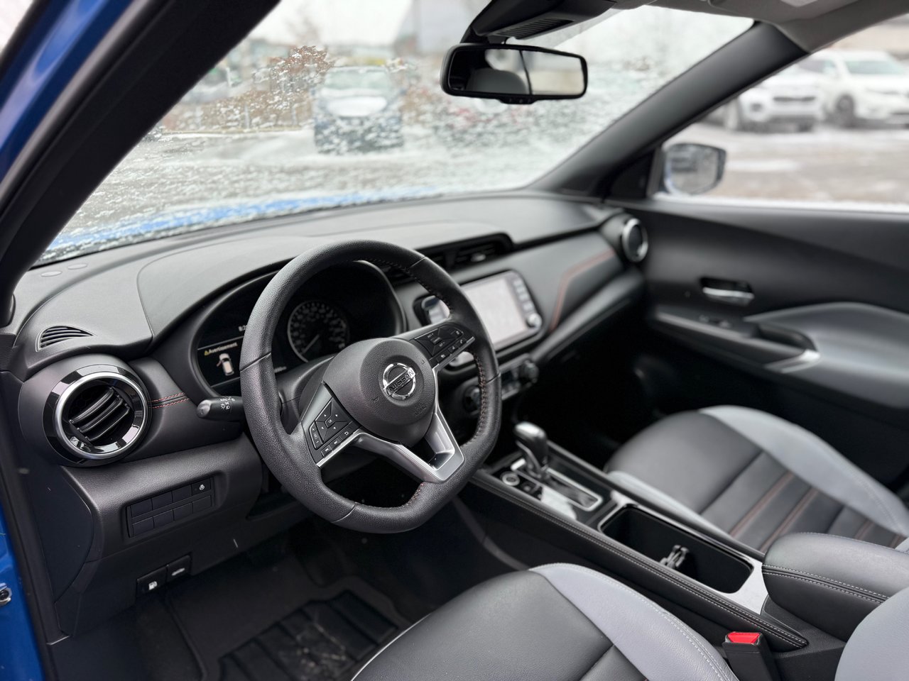 2021 Nissan Kicks SR-9