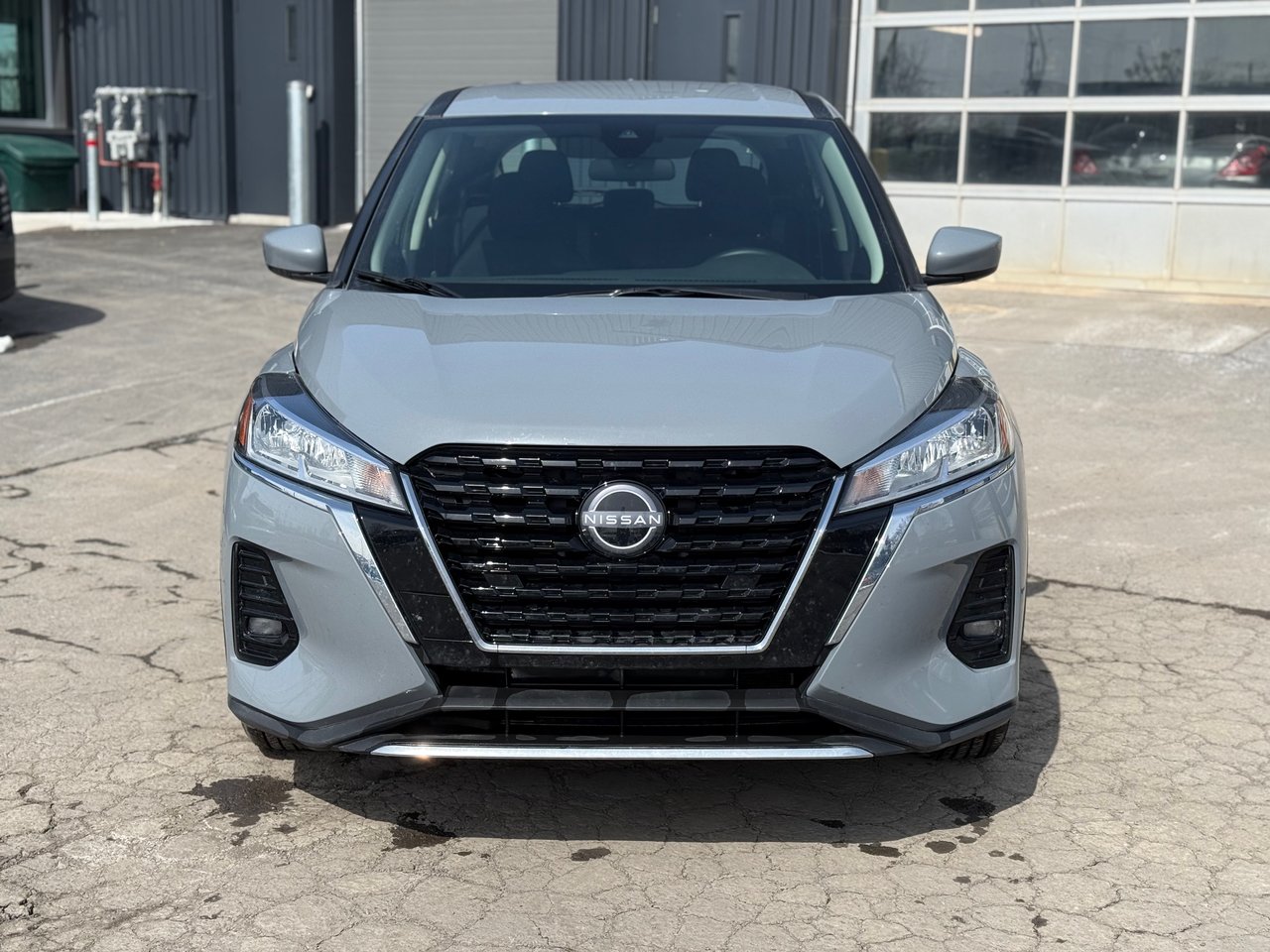 2024 Nissan Kicks S-2