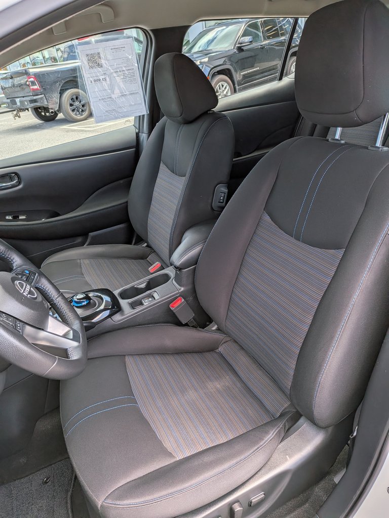 2023 Nissan LEAF SV PLUS-8