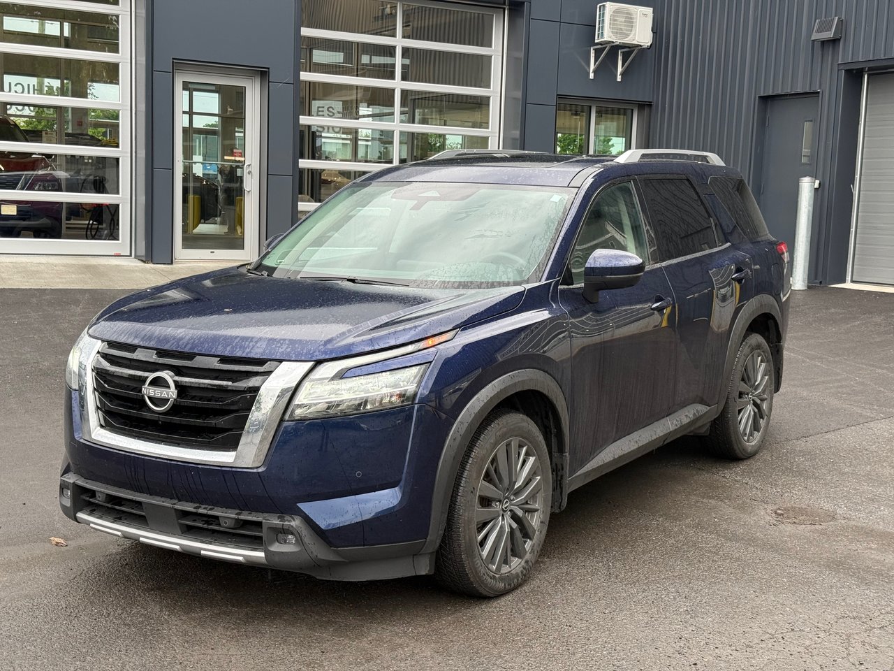 2024 Nissan Pathfinder SL AWD-0