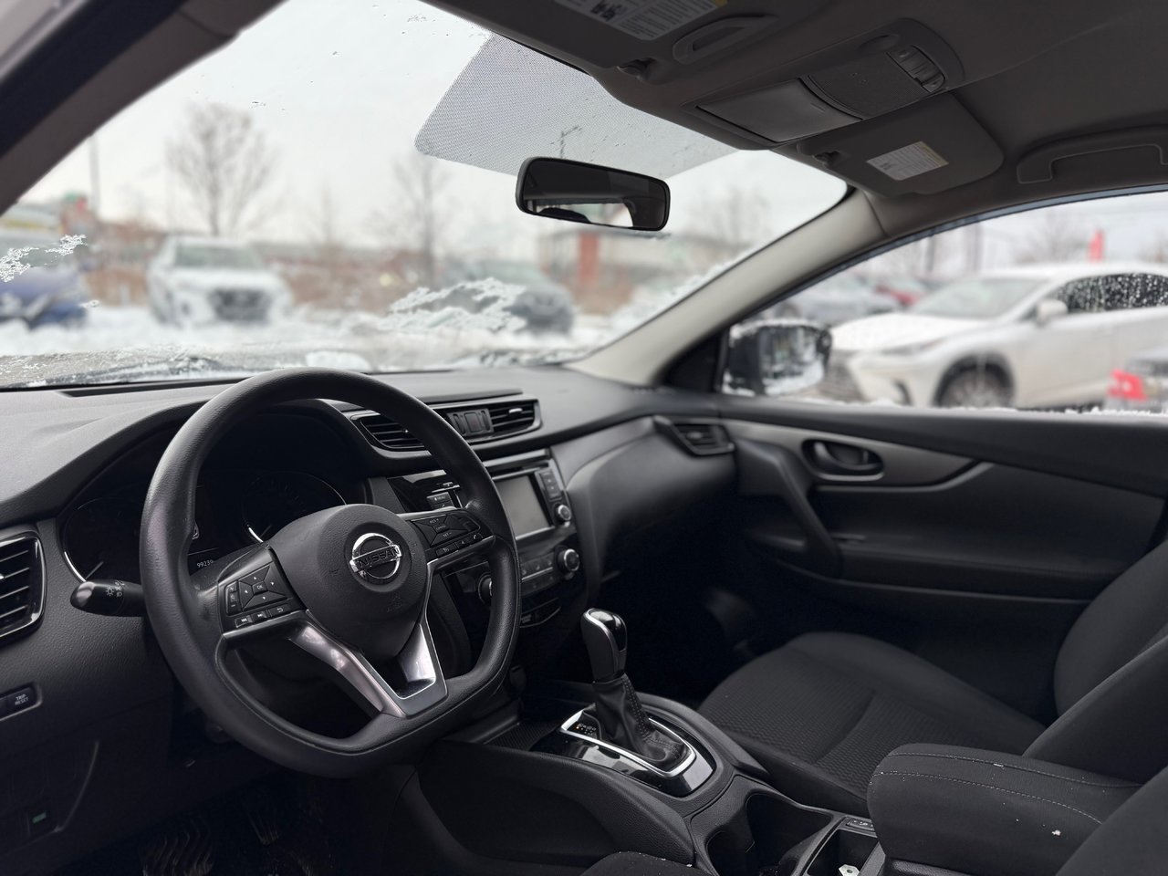 Nissan Qashqai S 2019-7