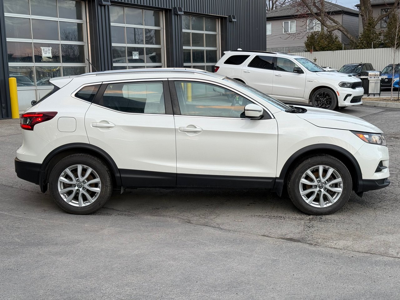 Nissan Qashqai SV AWD 2022-3