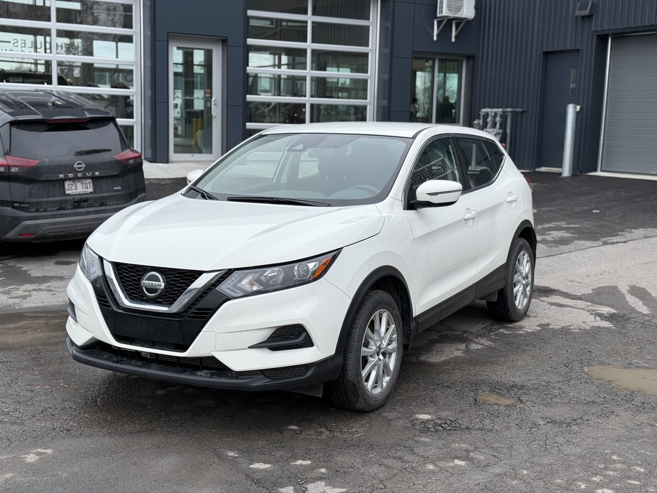 2023 Nissan Qashqai S-0