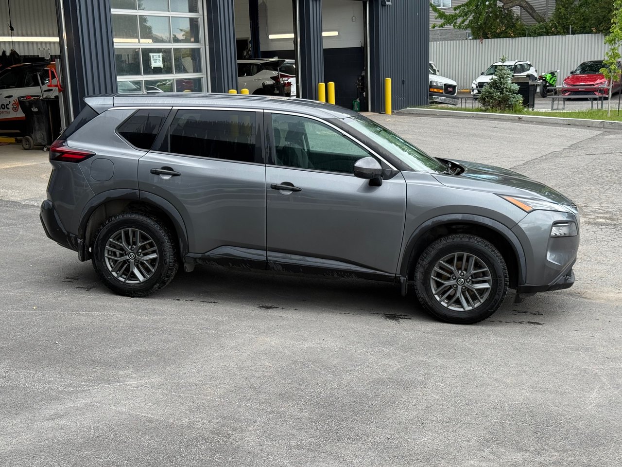 2021 Nissan Rogue S-4