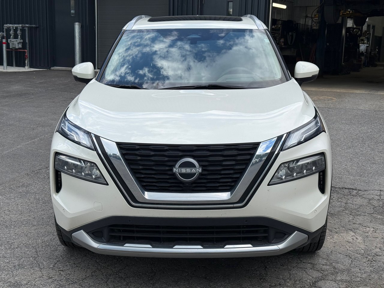 Nissan Rogue PLATINUM AWD 2023-1