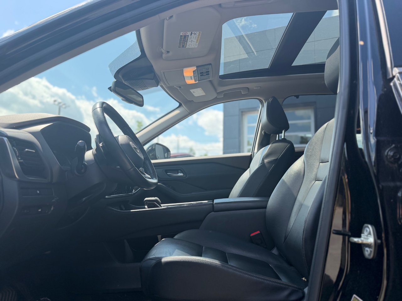 2023 Nissan Rogue SL AWD-9