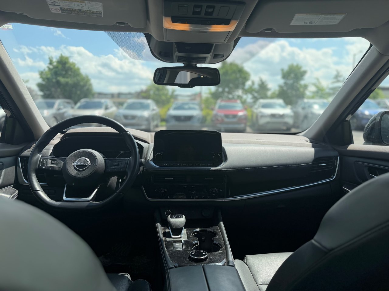 2023 Nissan Rogue SL AWD-8