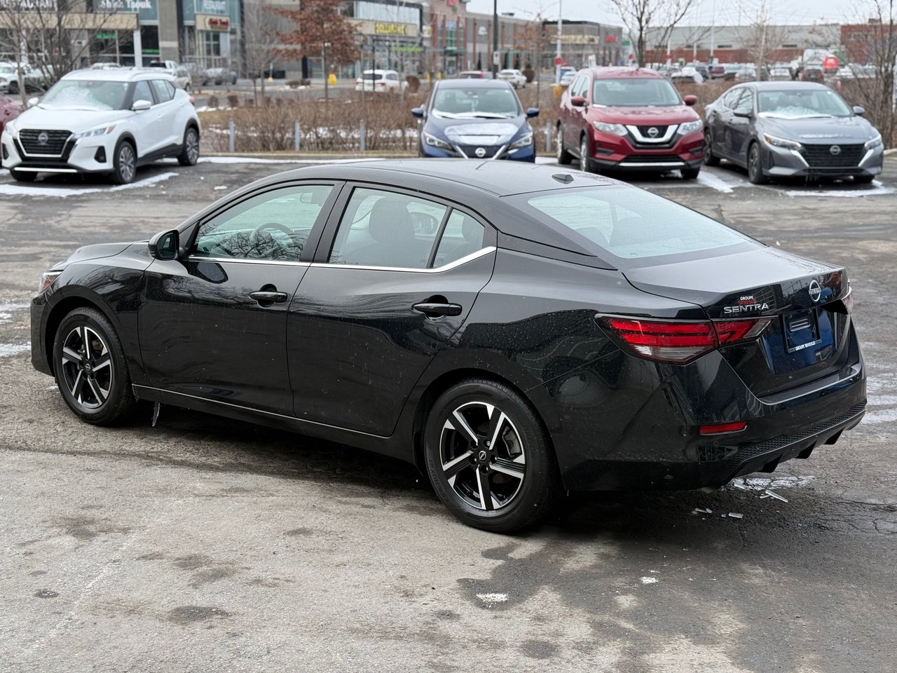 2024 Nissan Sentra SV-8