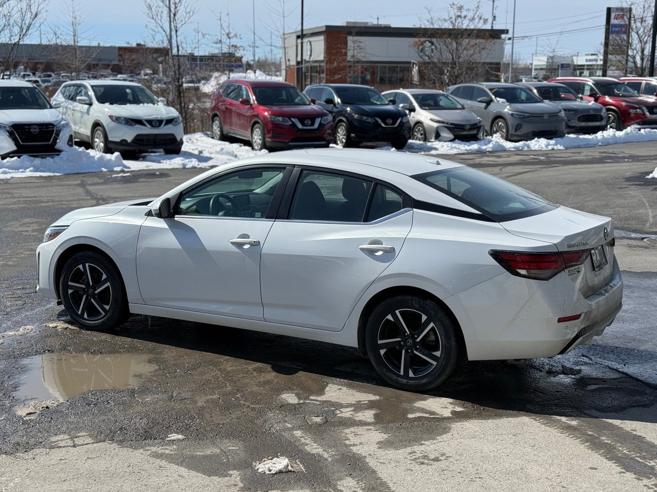 Nissan Sentra SV 2024-5