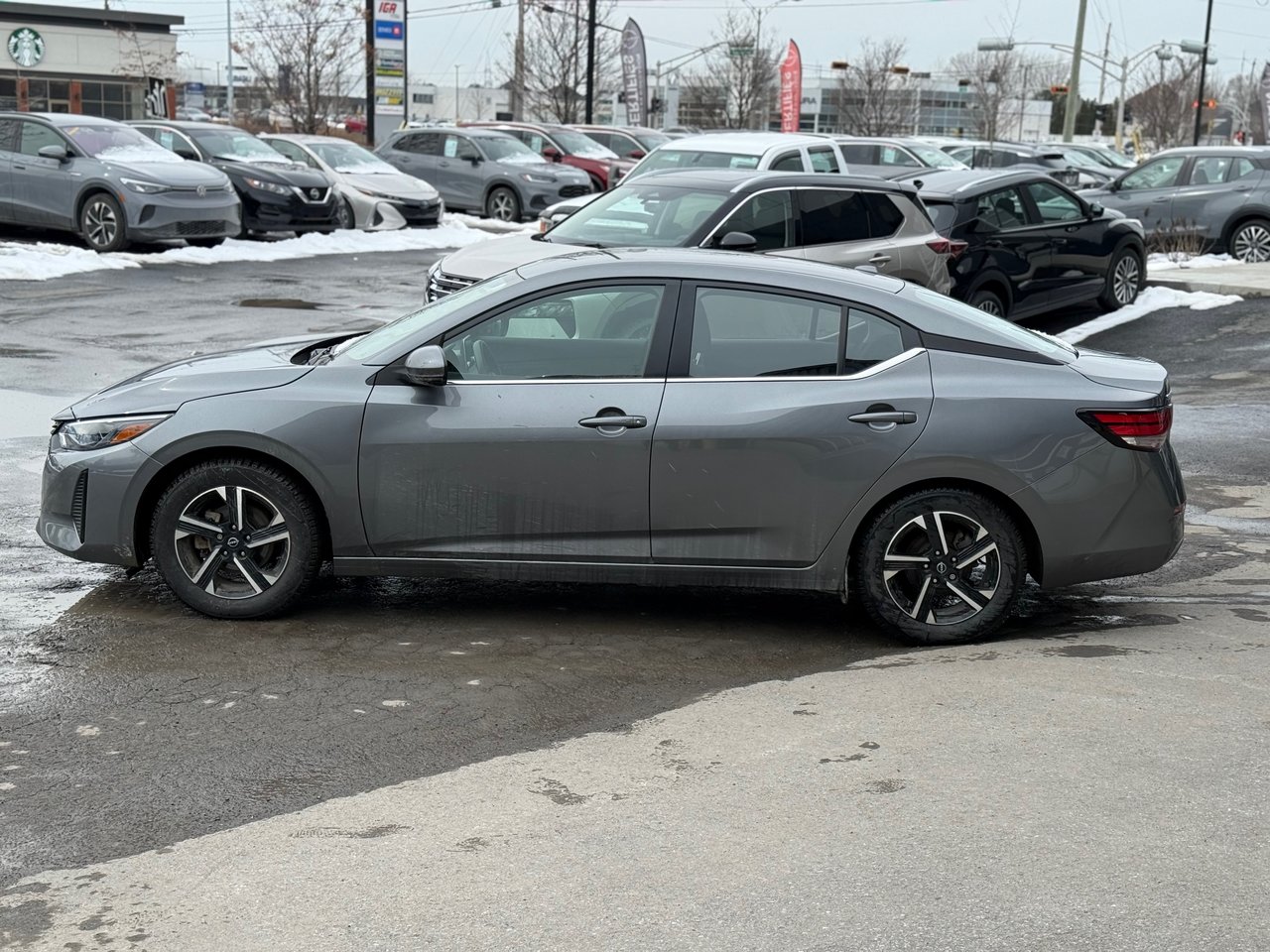 Nissan Sentra SV 2024-6