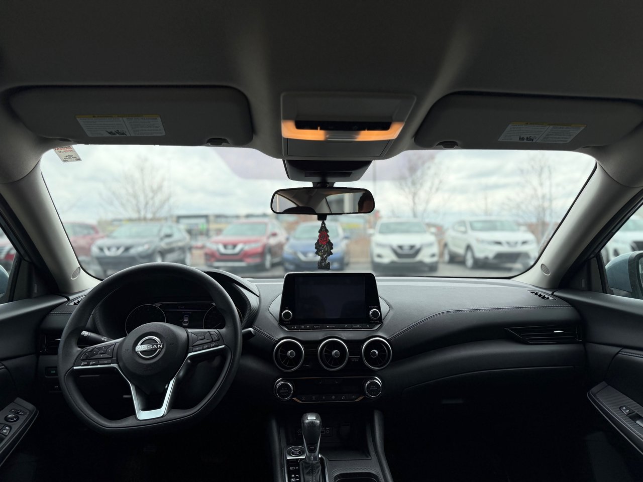 Nissan Sentra SV 2024-10