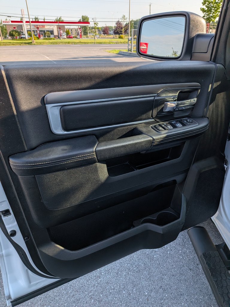 2021 Ram 1500 Classic Warlock-10