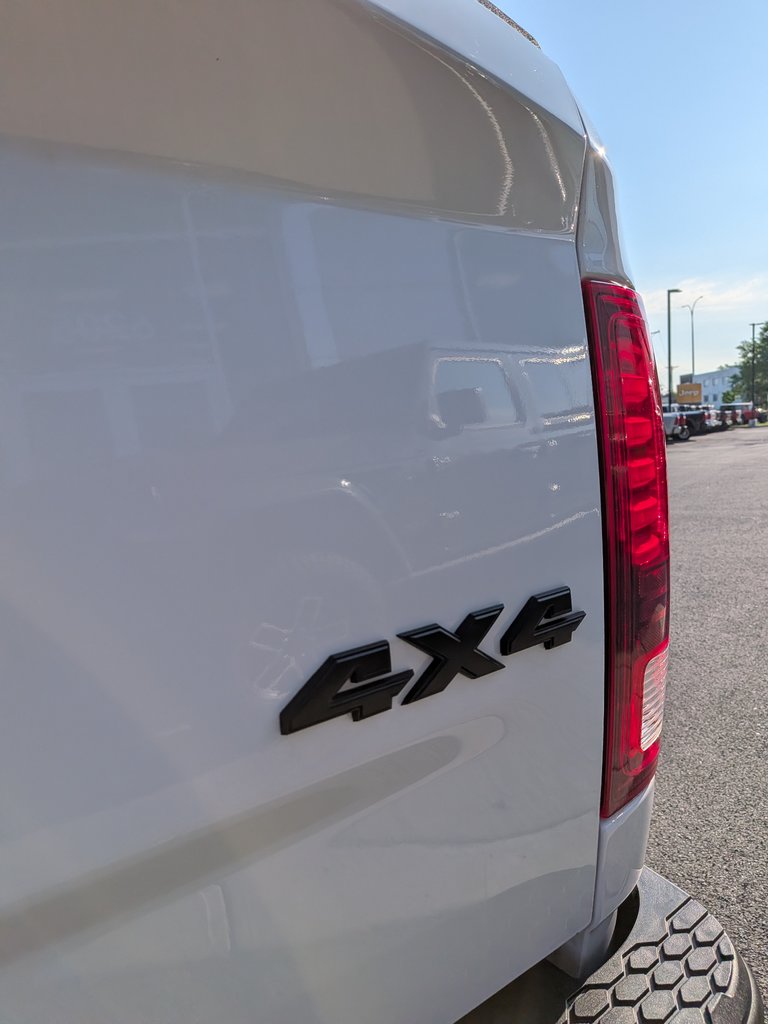 2021 Ram 1500 Classic Warlock-5