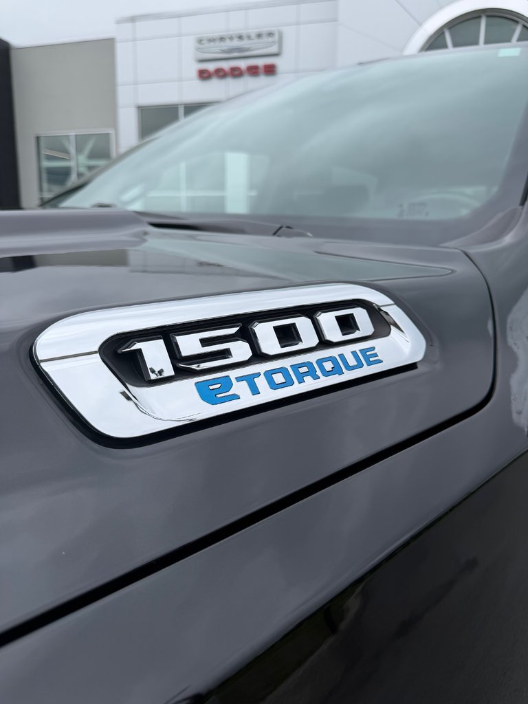 2022 Ram 1500 Big Horn-5