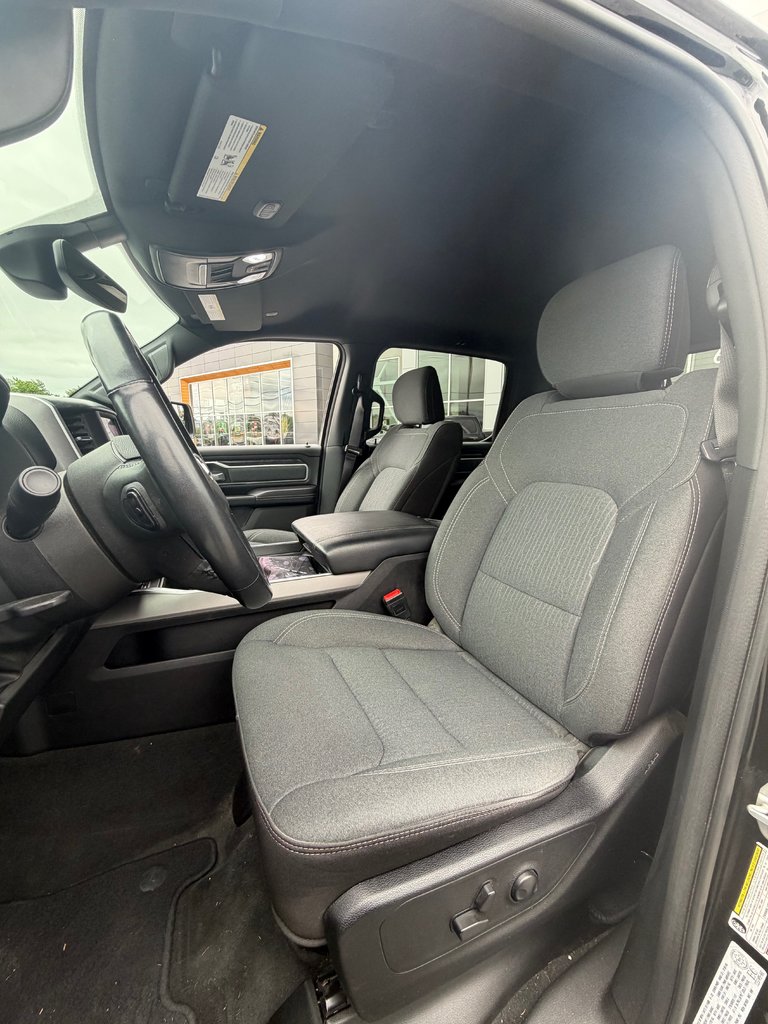 2022 Ram 1500 Big Horn-7
