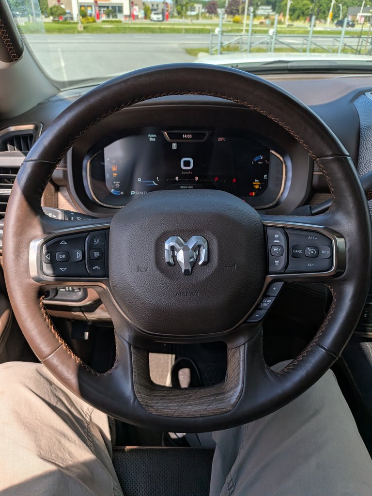 Ram 2500 Limited Longhorn 2025-15