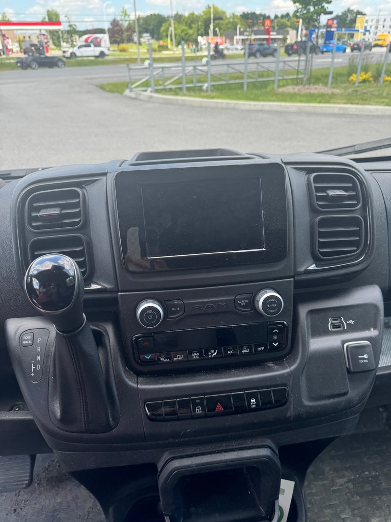 2025 Ram ProMaster Cargo Van Tradesman-8