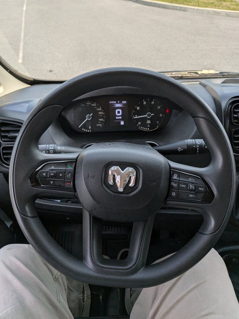 2025 Ram ProMaster Cargo Van Tradesman-10