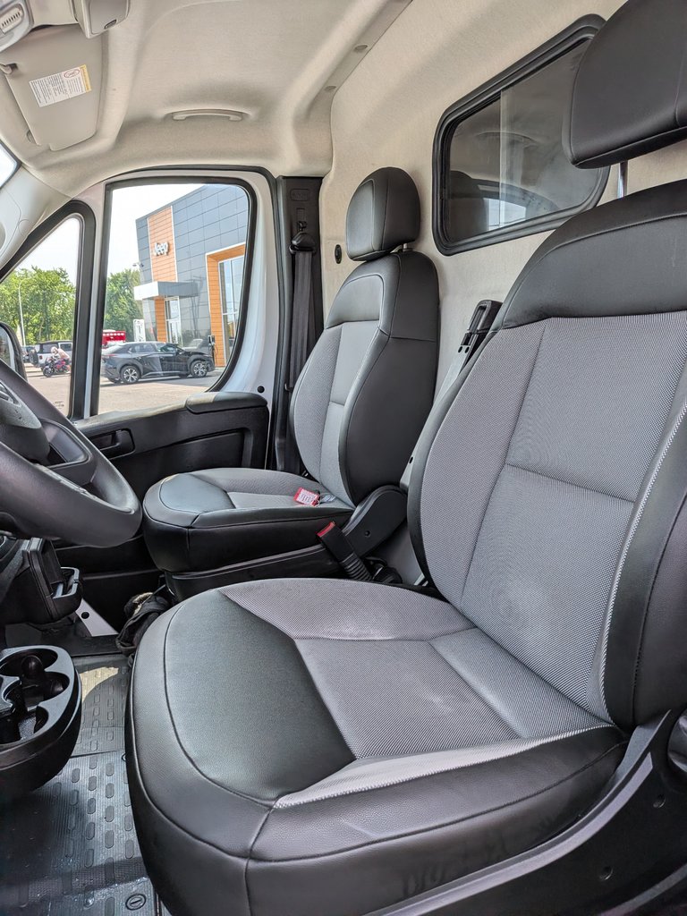 2025 Ram ProMaster Cargo Van Tradesman-9