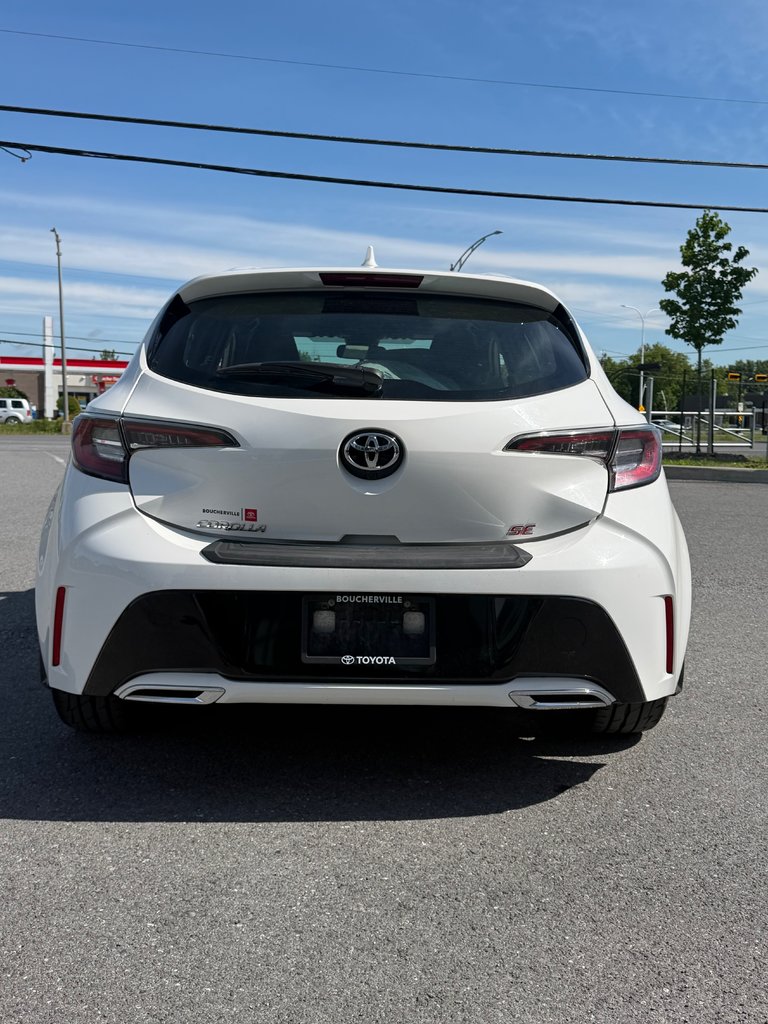 Toyota Corolla Hatchback SE 2019-3