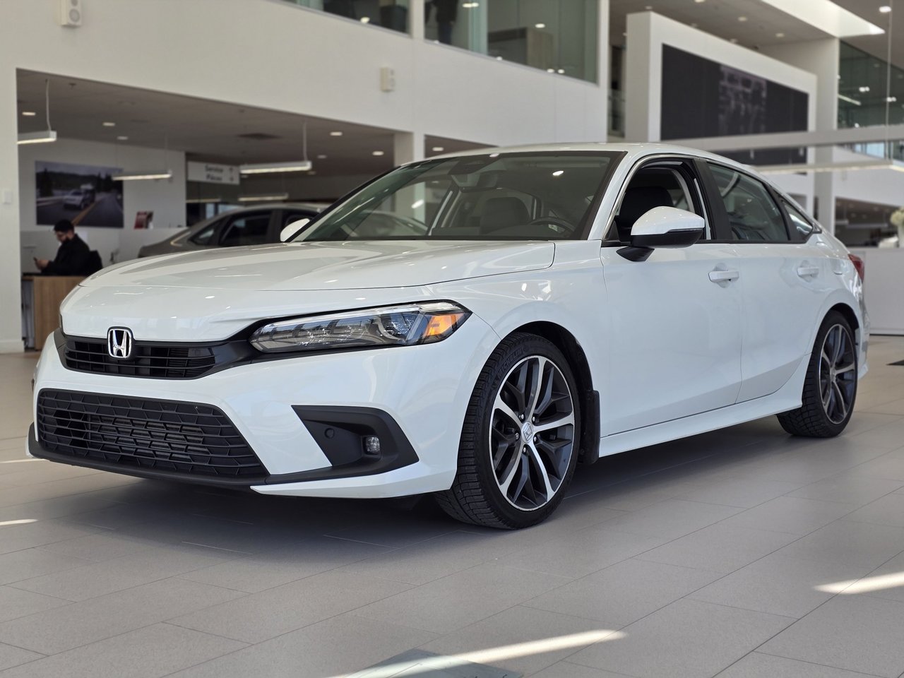 2022 Honda Civic Touring TOIT | NAV | CUIR | CARPLAY | DÉMARREUR Touring TOIT | NAV | CUIR | CARPLAY | DÉMARREUR