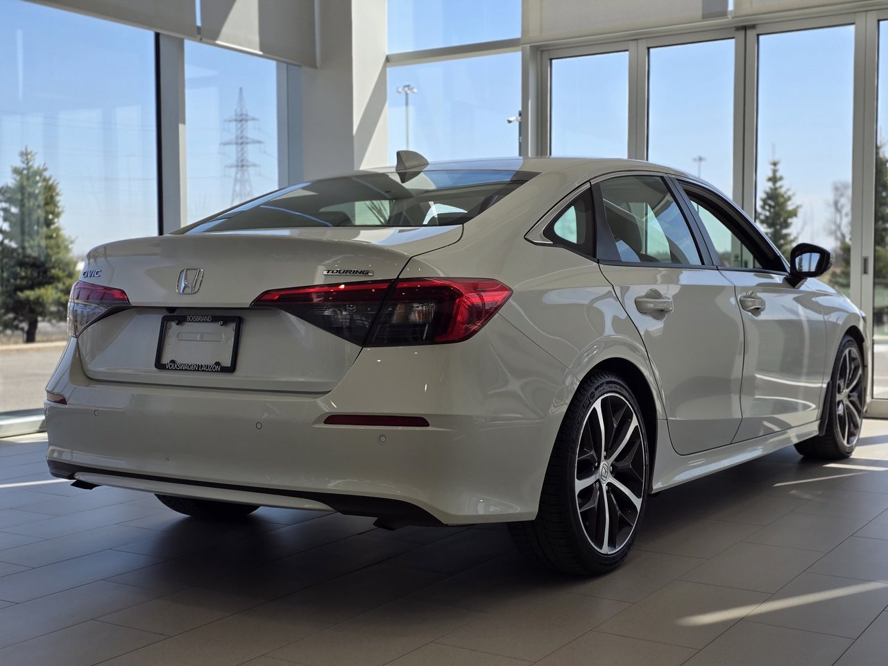 2022 Honda Civic Touring TOIT | NAV | CUIR | CARPLAY | DÉMARREUR Touring TOIT | NAV | CUIR | CARPLAY | DÉMARREUR