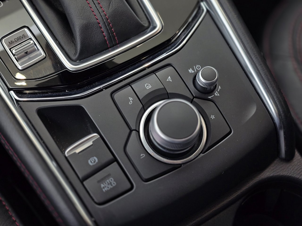 2022 Mazda CX-5 Sport Design Turbo TOIT | CUIR | CARPLAY | BAS KM Sport Design Turbo TOIT | CUIR | CARPLAY | BAS KM