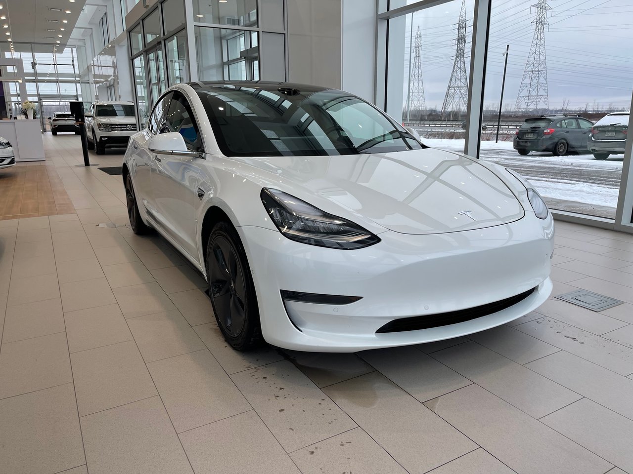 Tesla Model 3 2020 Standard Range Plus | CAM360 | NAV | CUIR | P