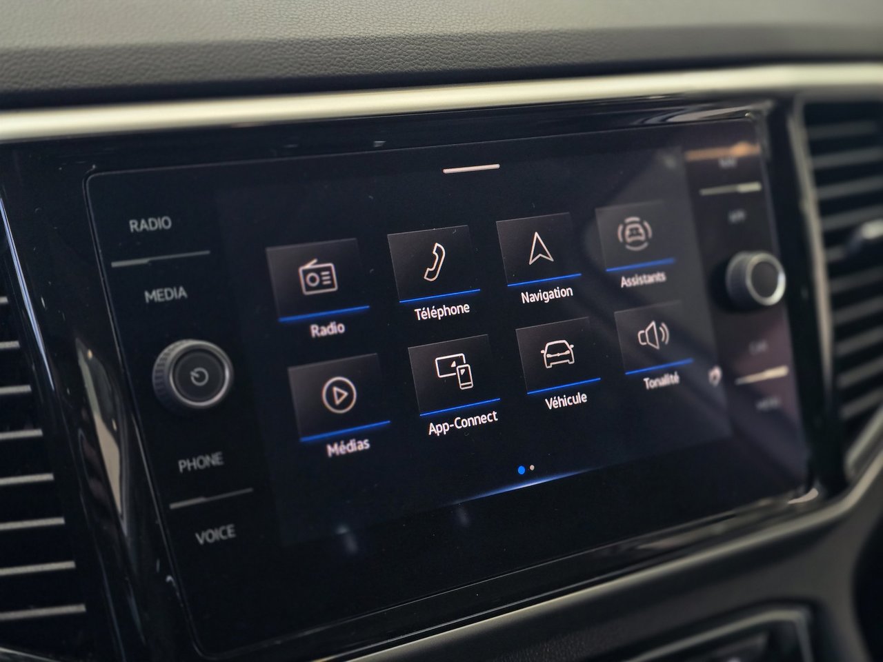 2022 Volkswagen Atlas Execline R-LINE | PANO | CUIR | NAV | DÉMARREUR Execline R-LINE | PANO | CUIR | NAV | DÉMARREUR