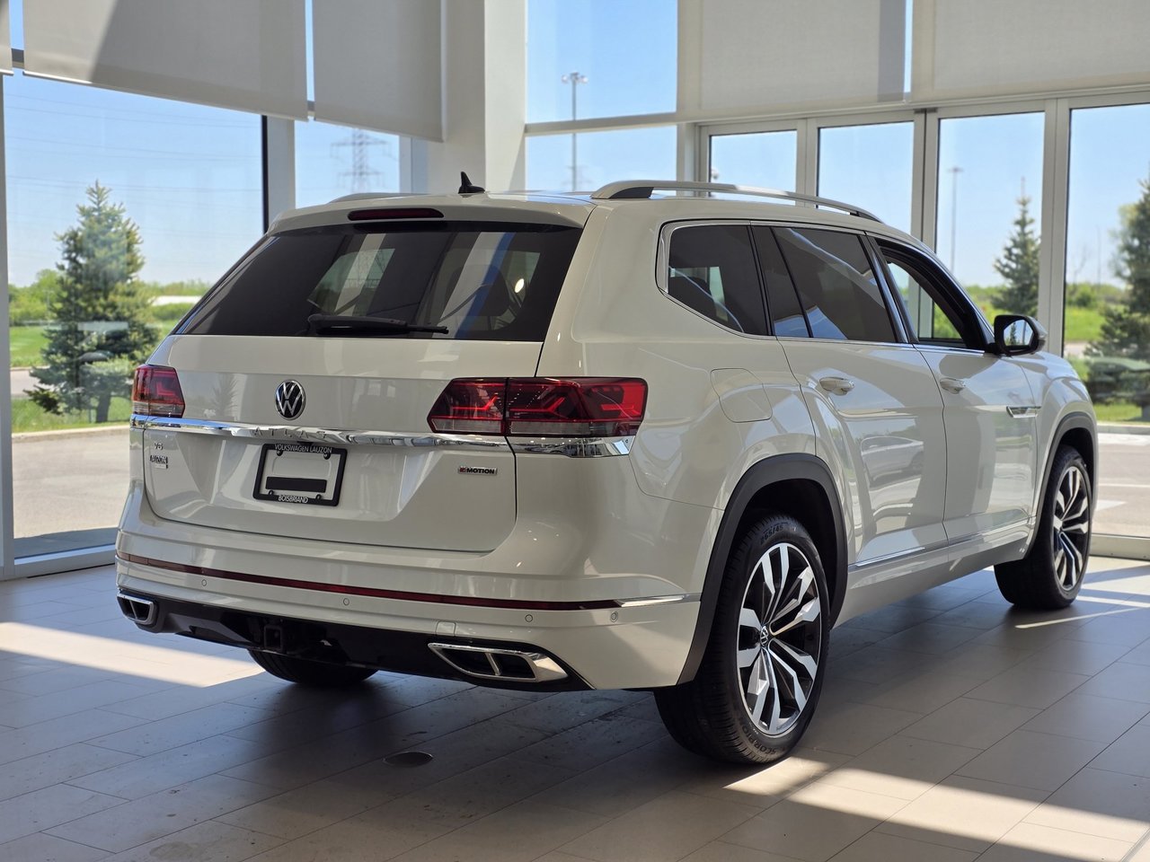 2022 Volkswagen Atlas Execline R-LINE | PANO | CUIR | NAV | DÉMARREUR Execline R-LINE | PANO | CUIR | NAV | DÉMARREUR