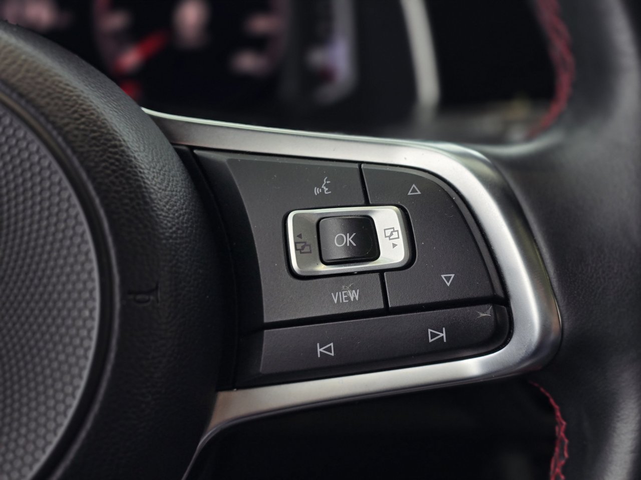 2019 Volkswagen Jetta GLI 2.0T | TOIT | CUIR | NAV | CARPLAY | CAMÉRA | +++ 2.0T | TOIT | CUIR | NAV | CARPLAY | CAMÉRA | +++