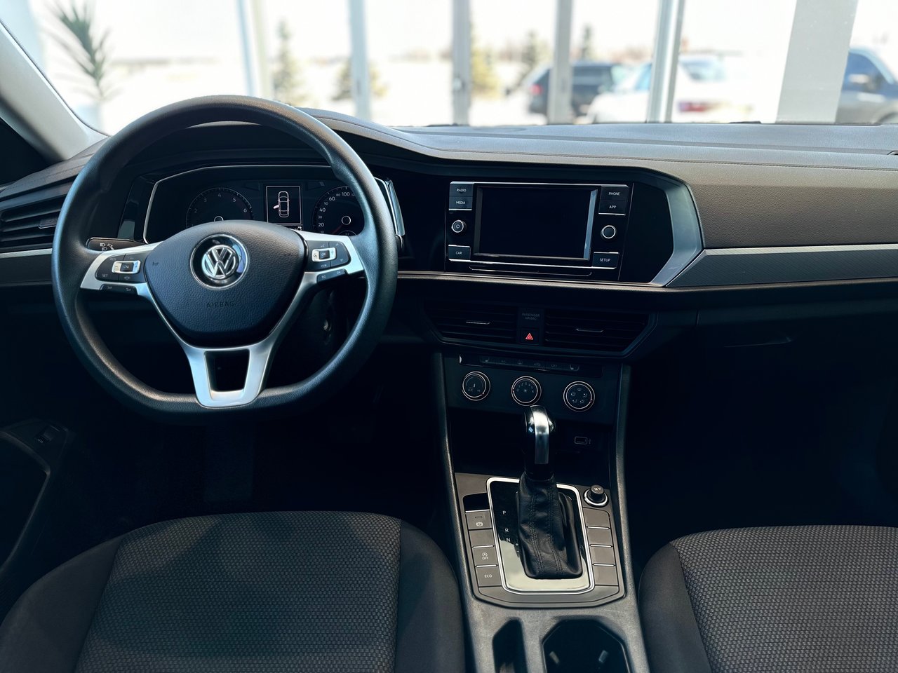 Volkswagen Jetta Comfortline AUTOMATIQUE | CARPLAY | CAMÉRA | +++ 2019 Comfortline AUTOMATIQUE | CARPLAY | CAMÉRA | +++