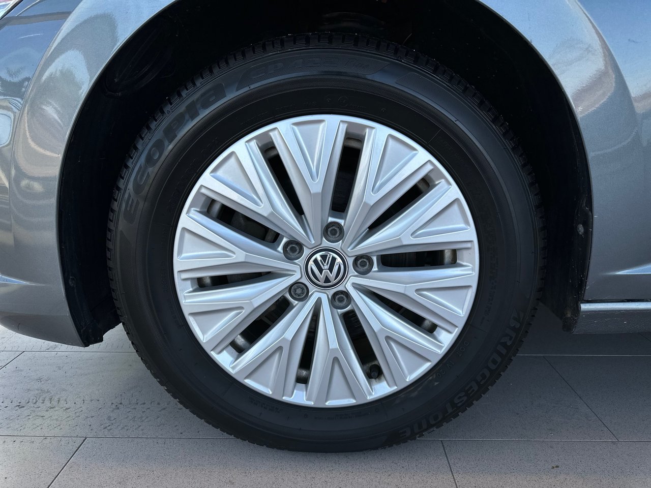 2019 Volkswagen Jetta Comfortline AUTOMATIQUE | CARPLAY | CAMÉRA | +++ Comfortline AUTOMATIQUE | CARPLAY | CAMÉRA | +++