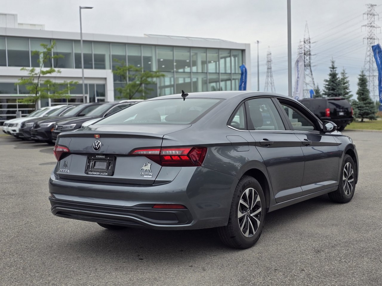 Volkswagen Jetta Trendline AUTOMATIQUE | CARPLAY | CAMÉRA | BAS KM! 2022 Trendline AUTOMATIQUE | CARPLAY | CAMÉRA | BAS KM!