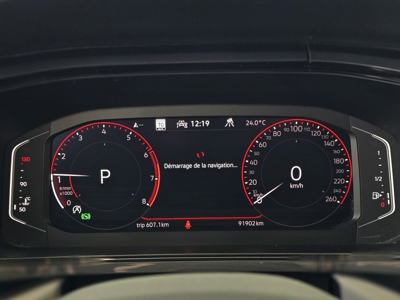 2022 Volkswagen Taos Highline TOIT PANO | CUIR | CARPLAY | CAMÉRA | +++ Highline TOIT PANO | CUIR | CARPLAY | CAMÉRA | +++
